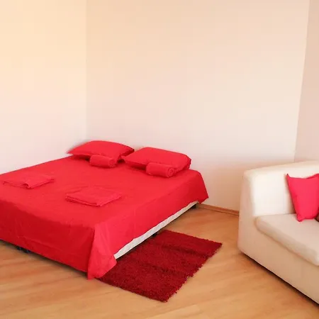 Apartament Leo Castle *